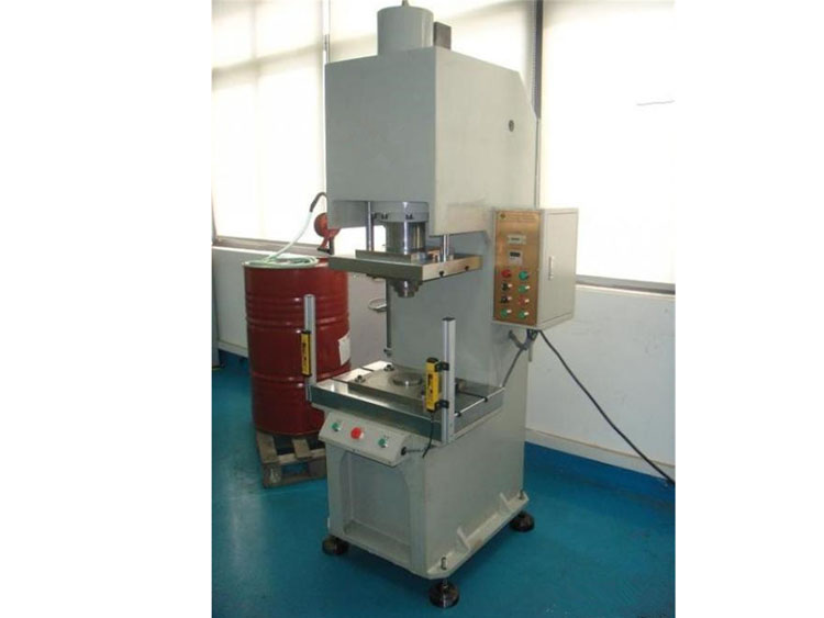 2t~12t����Һѹ���ٳ��г��ͻ�