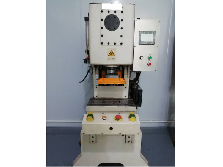 6t~25t精密高速数控冲床